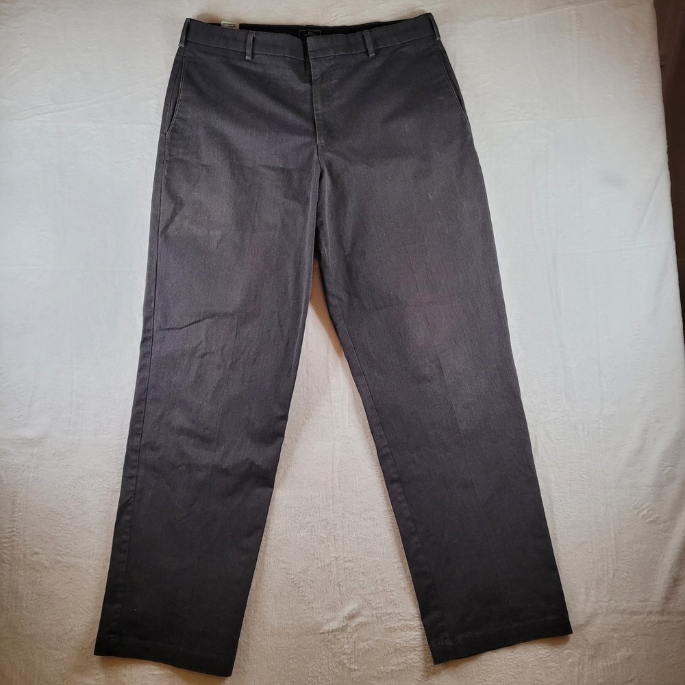 Dockers Mens Relaxed Fit Flat Front Chino Pants Gray 36x34 Cotton Blend 0121